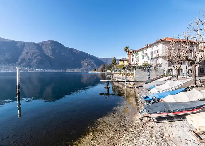 Villa Casa Virginia Mandello del Lario