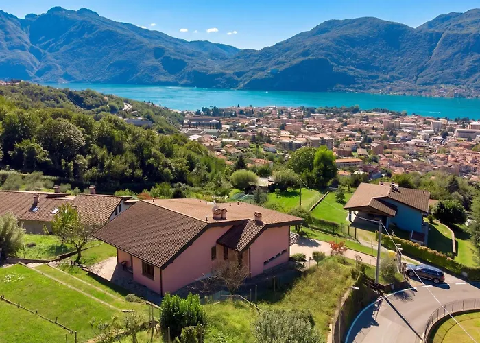 Villa Casa Virginia Mandello del Lario
